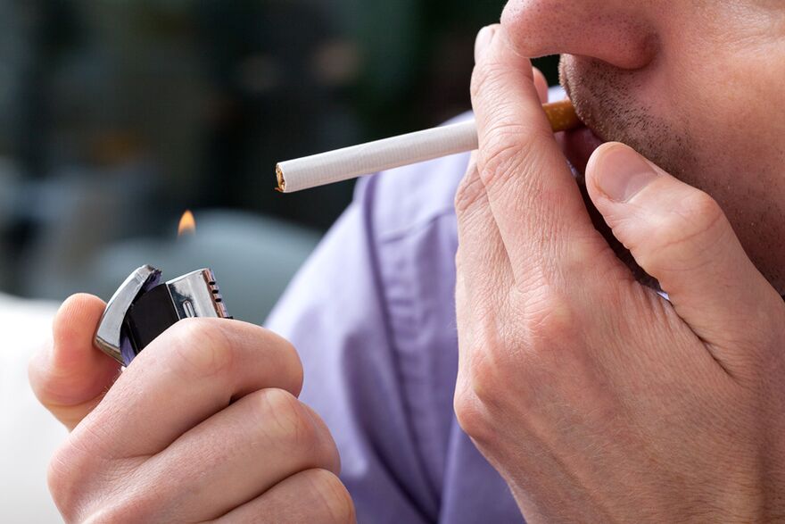 Rauchen als Ursache chronischer Prostatitis.